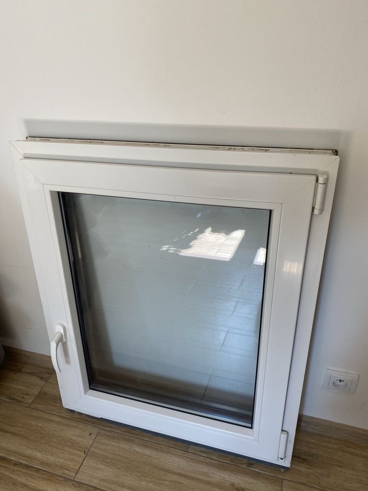 Okno szer.770xwys.910