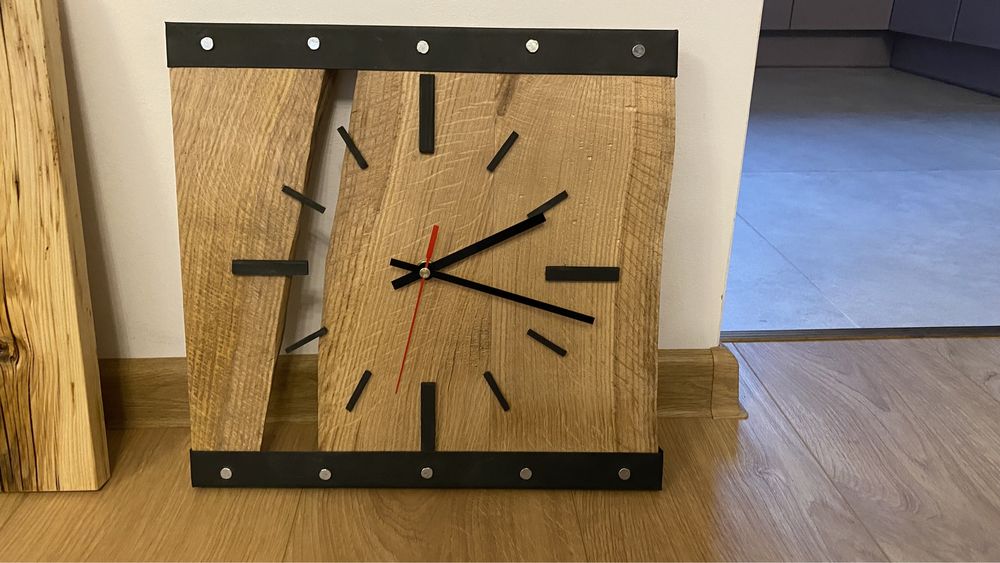 Zegar ścienny lity dąb stal drewniany na ścianę