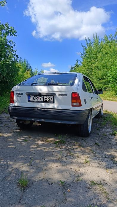 Opel Kadett E 1.3 benzyna