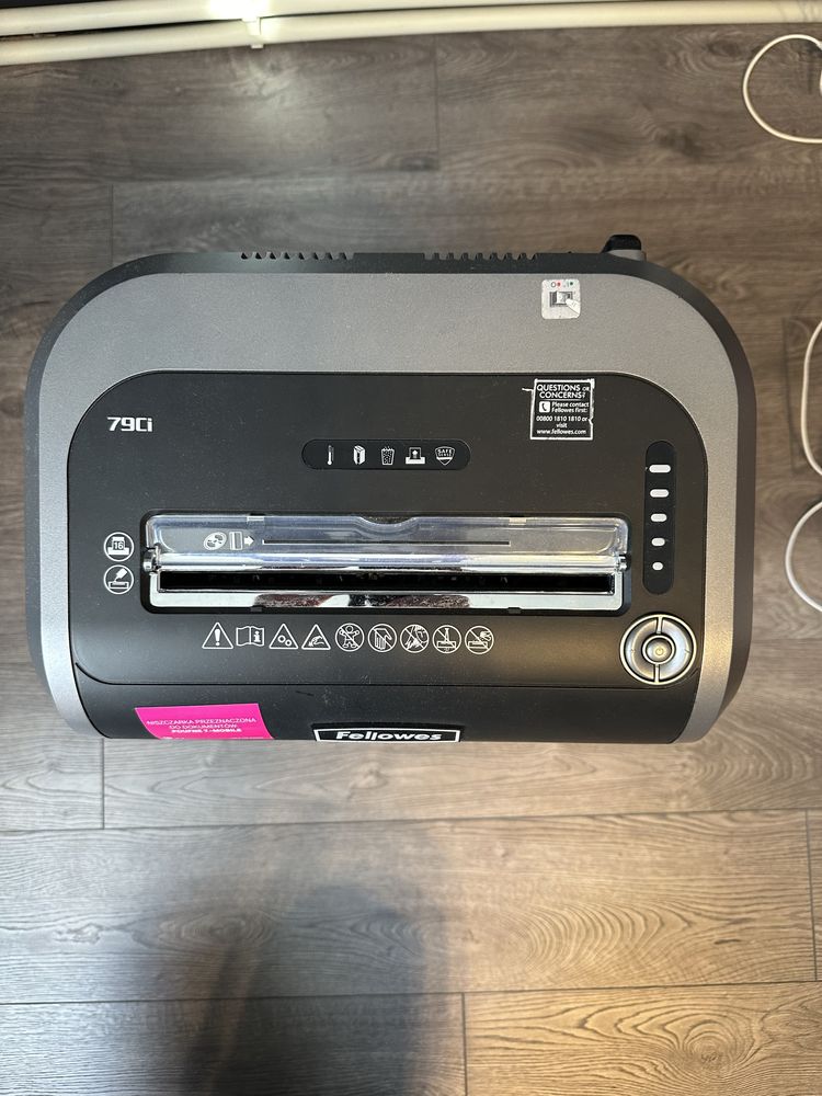 Знищувач паперу,дисків Fellowes 79Ci