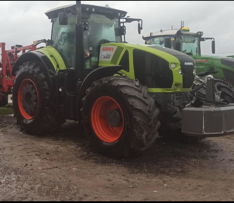 Трактор Class Axion 940