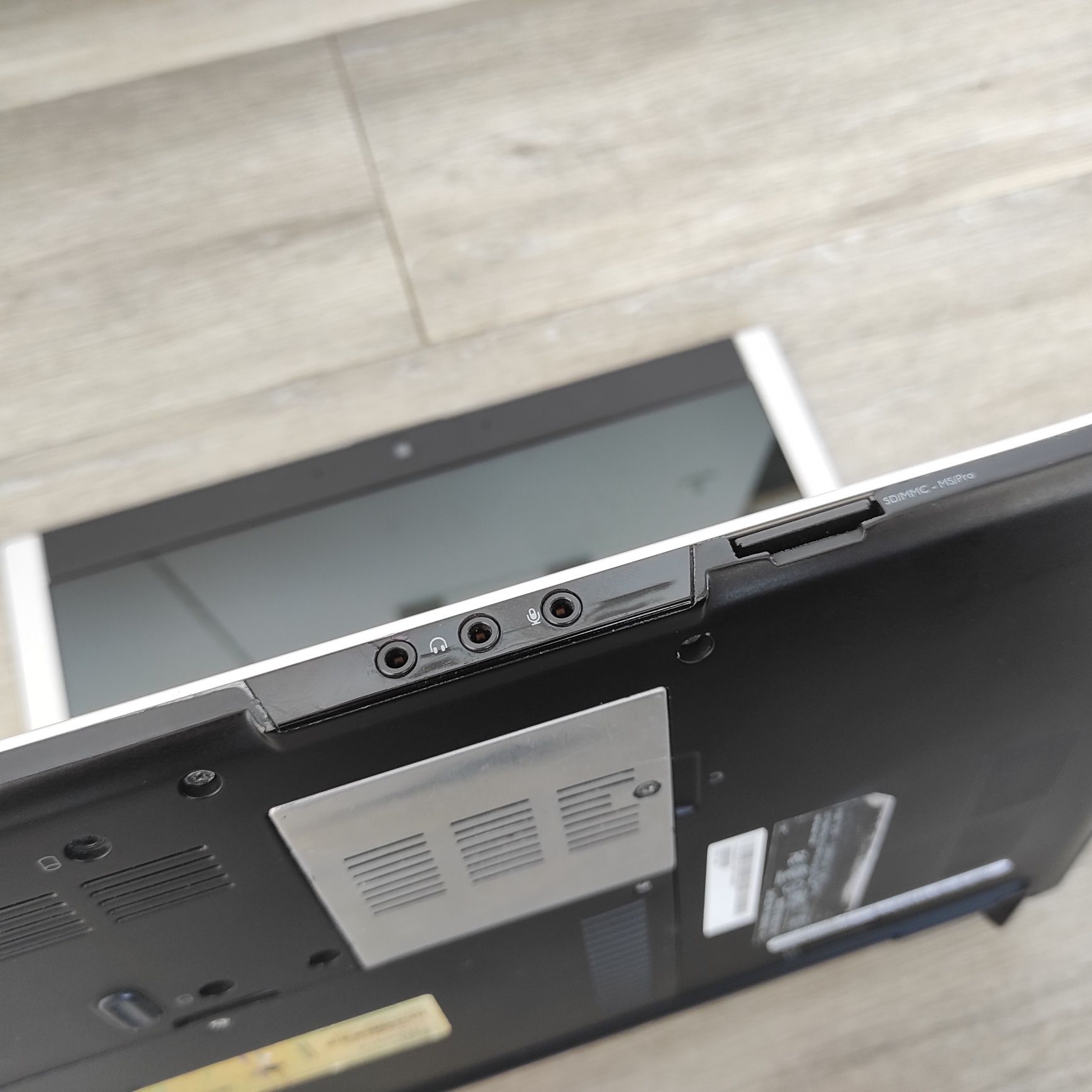 Laptop DELL M1330 core2duo karta wifi klawiatura touchpad pilot