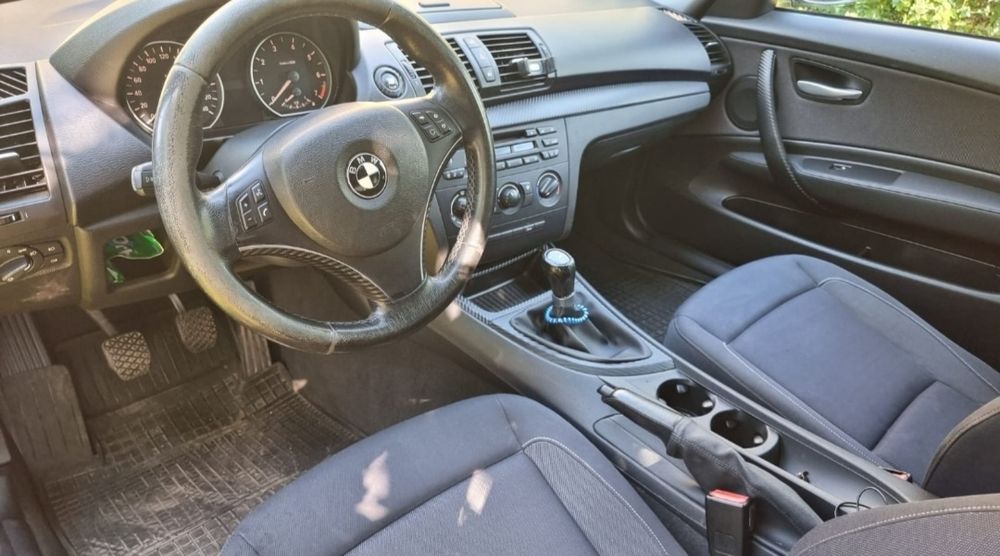Sprzedam BMW 116I, 2007r, benzyna, 3-drzwiowy