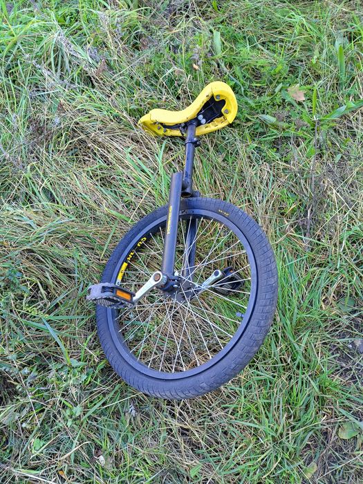 Monocykl QU-AX 20" – solidny i lekki

Na sprzedaż jednokołowiec renomo