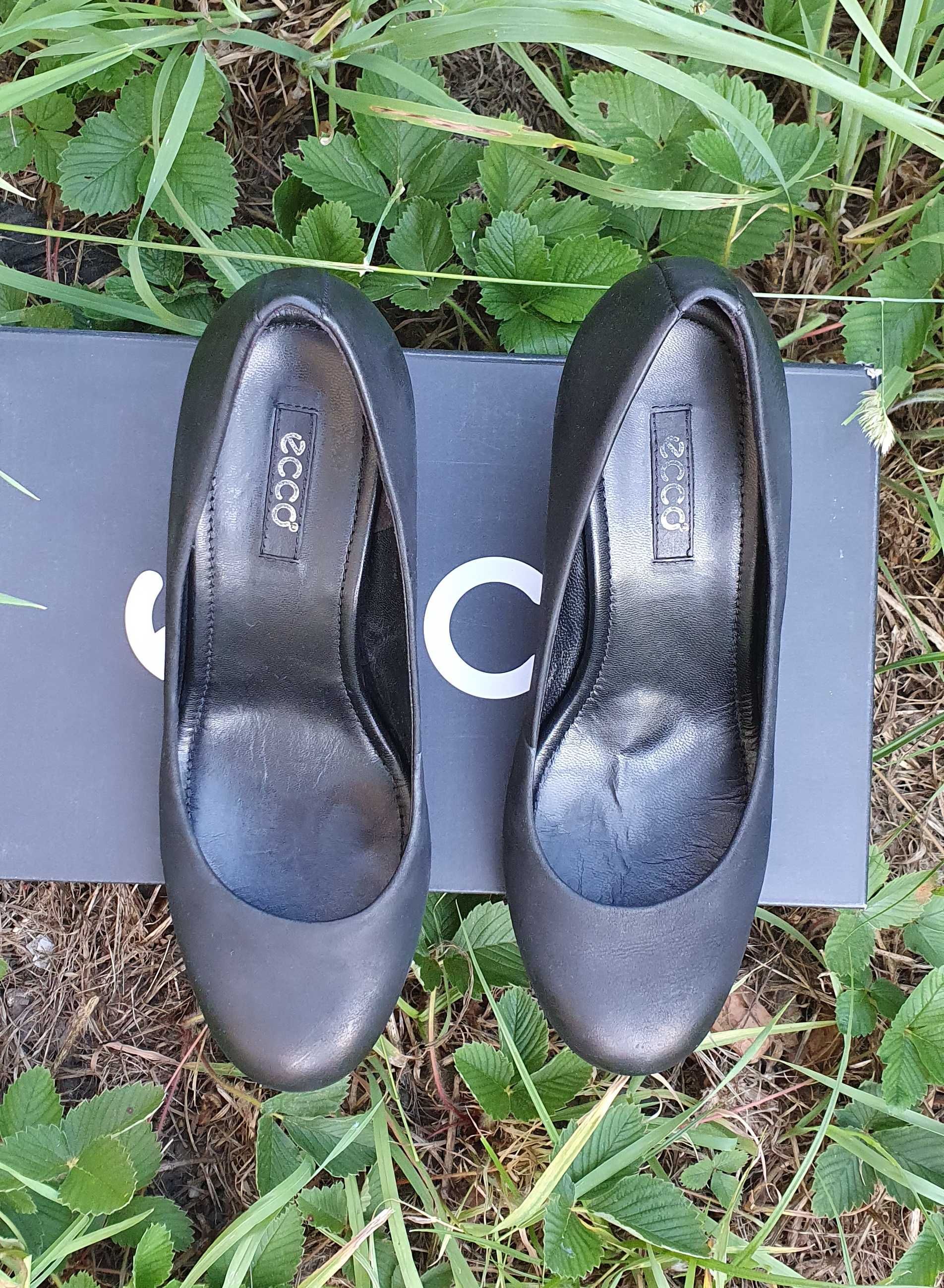 Ecco Omora (туфлі жіночі) 39 розмір
