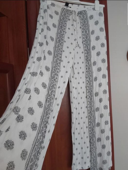 Spodnie damskie  Atmosphere Nowy z metką