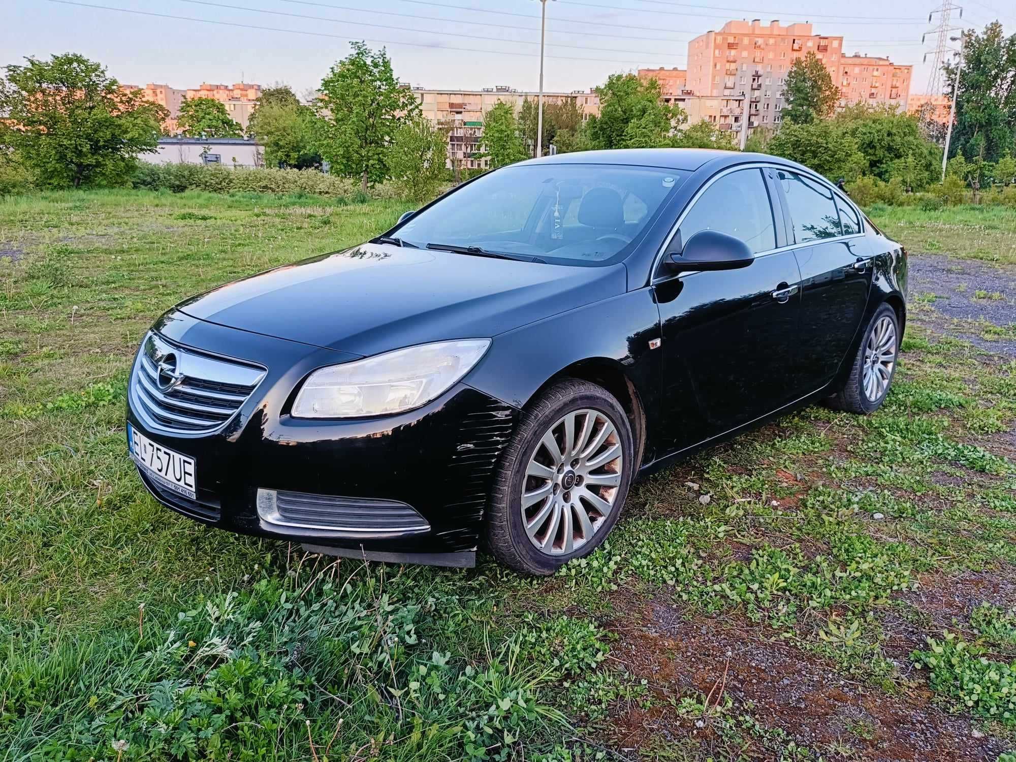 Opel Insignia do poprawek blacharsko lakierniczych