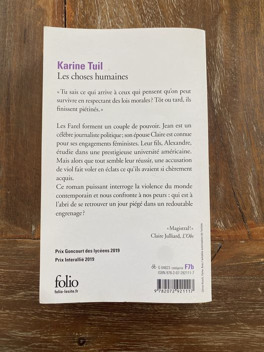 Livro Karine Tuil - Les Choses Humaines