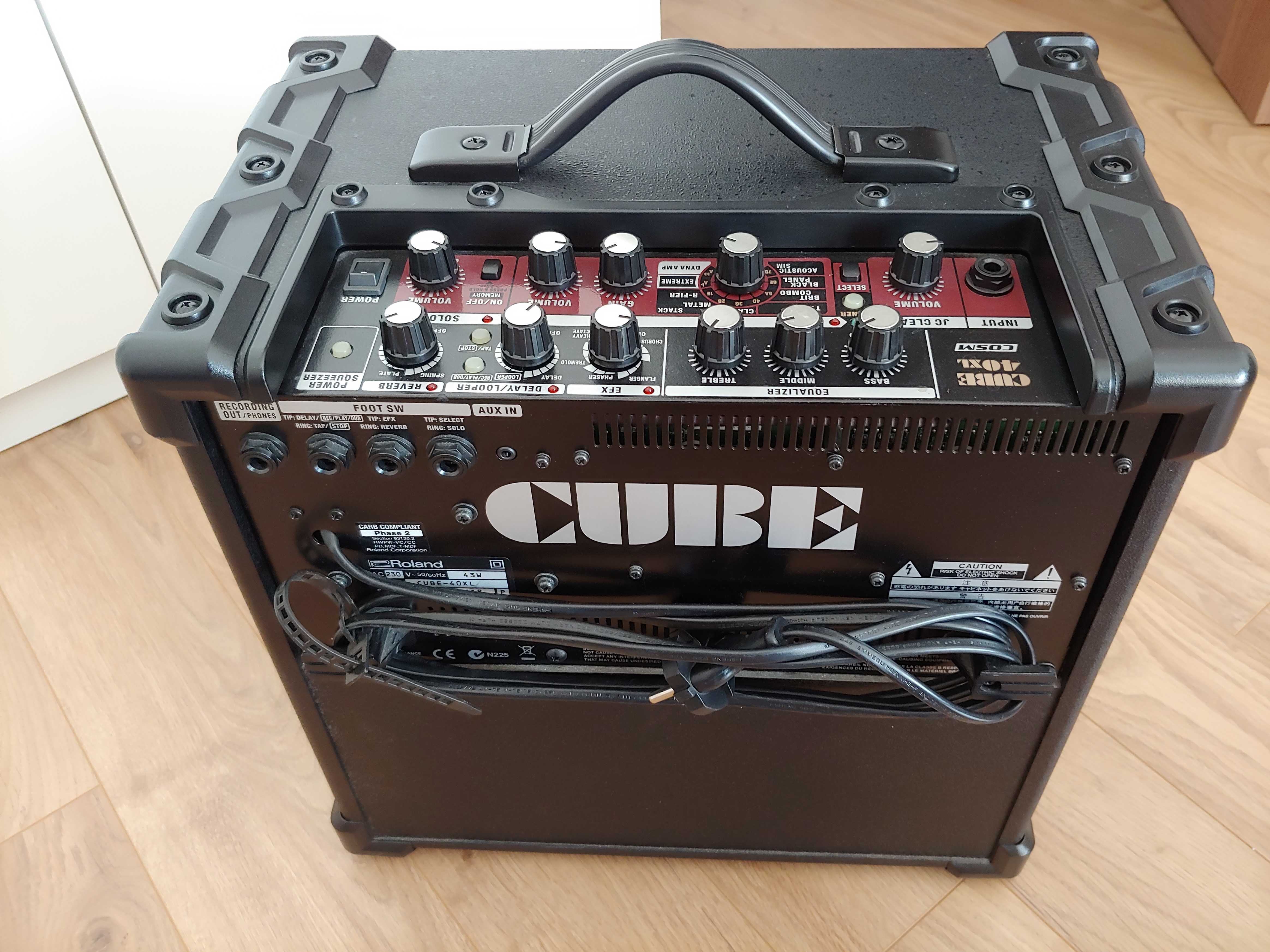 Wzmacniacz gitarowy (combo) Roland Cube 40XL