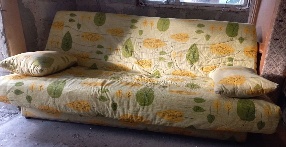 Диван з доставкою