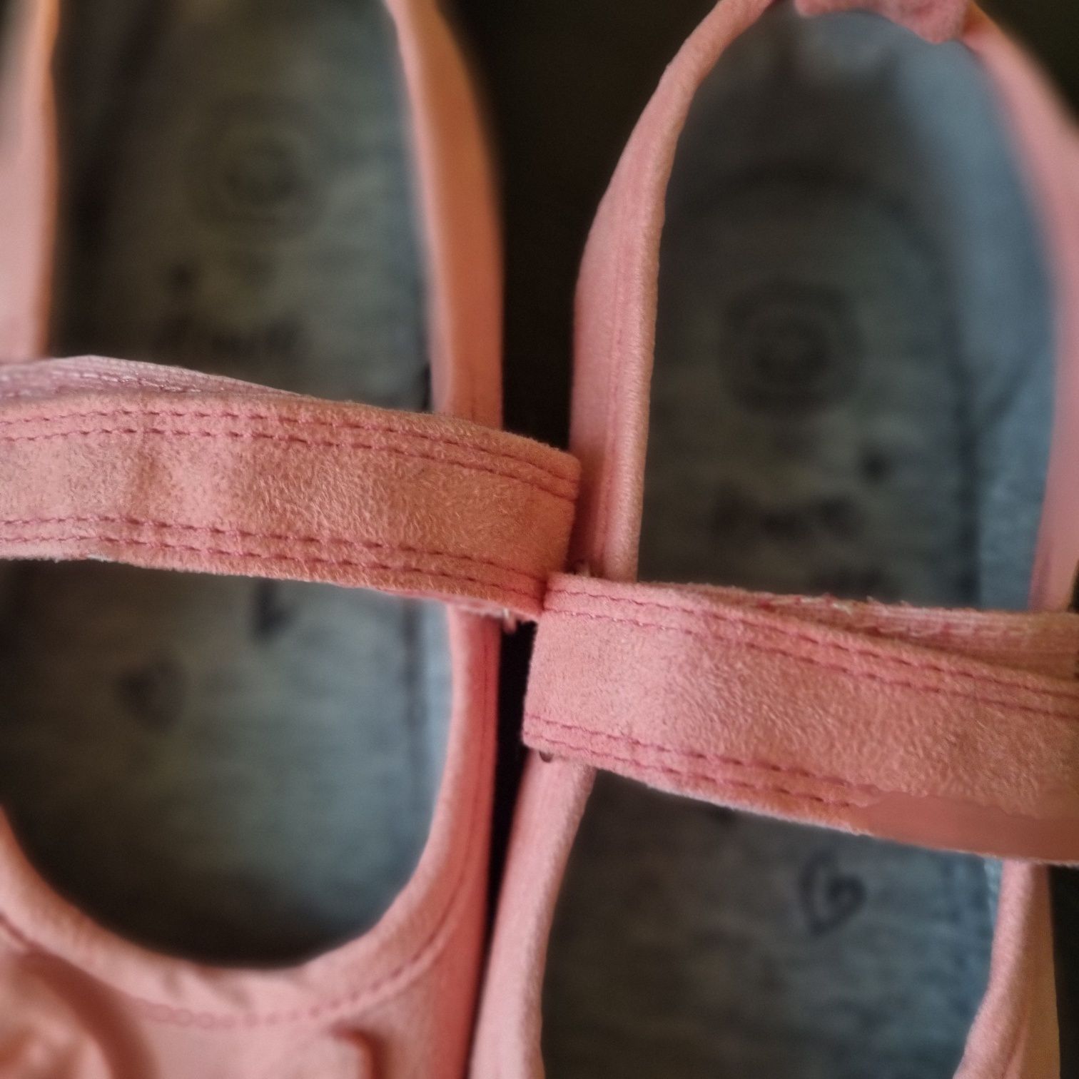 Nowe z metka buty dziewczece rozmiar 32