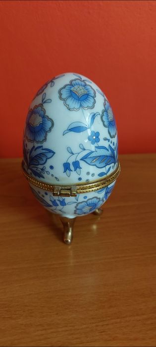 Faberge - porcelanowe jajko