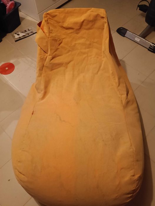 Puff exterior laranja