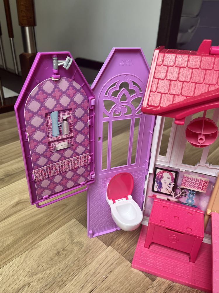 Przenośny domek dla Barbie