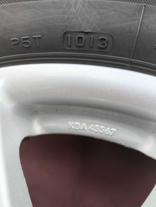 4 зимові колеса BMW 225/55 R16 Bridgestone Blizzak LM-32