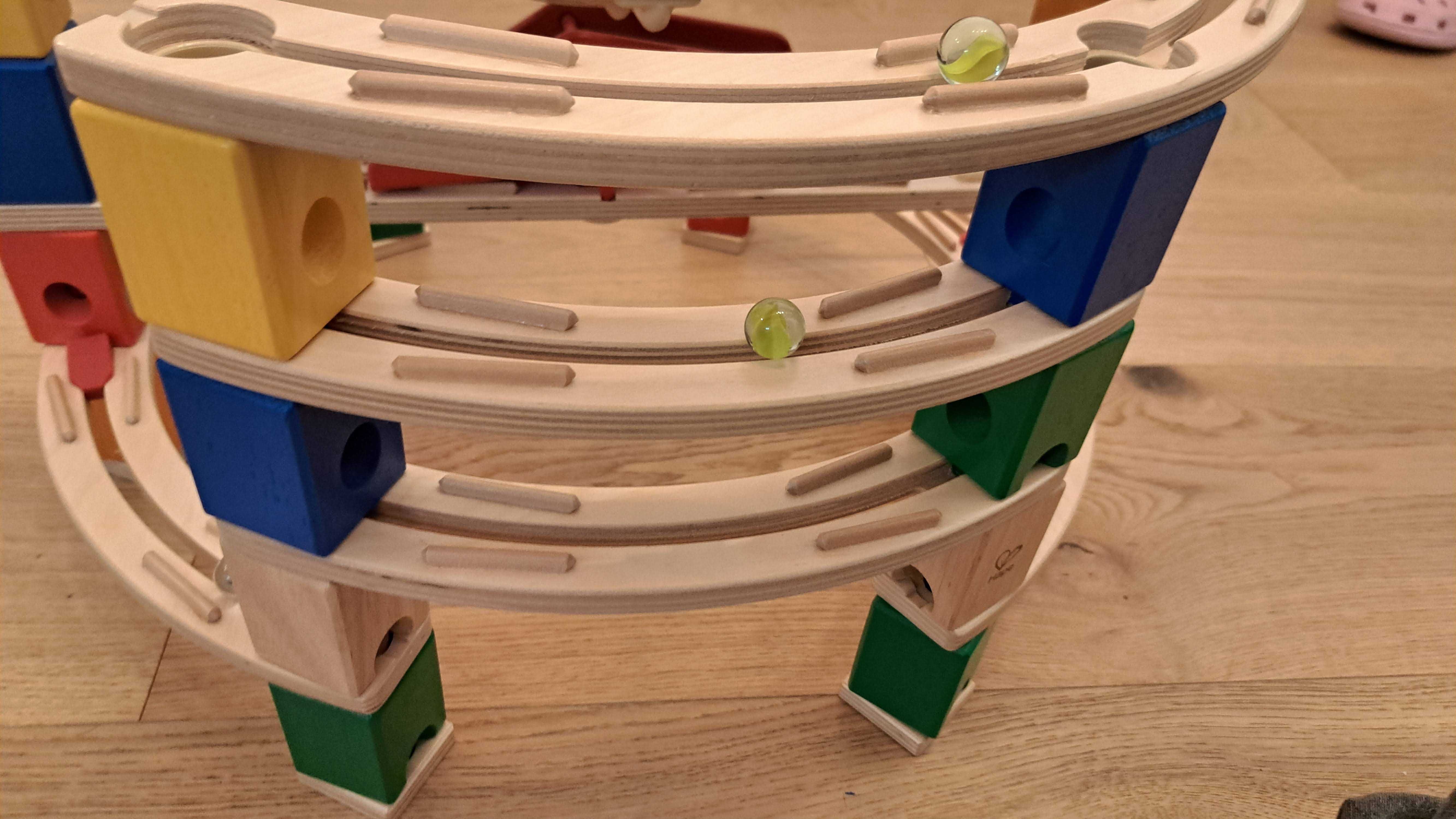 Kulodrom Hape Quadrilla Loop de Loop - Drewniana zjeżdżalnia dla kulek