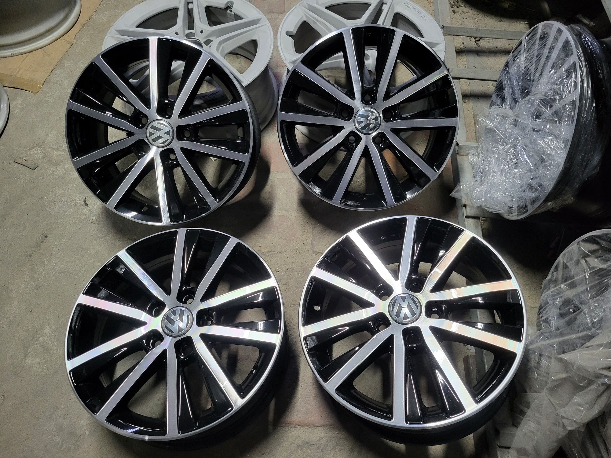 Felgi  16 5x112  Vw golf 5.6.7 turan Jetta caddy seat skoda audi