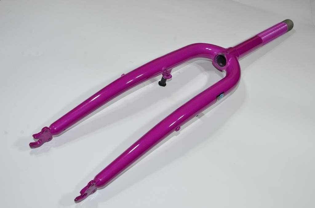 Widelec rowerowy mtb GIANT Cr-Mo gwint 1 1/8" koło 26'' różowy retro