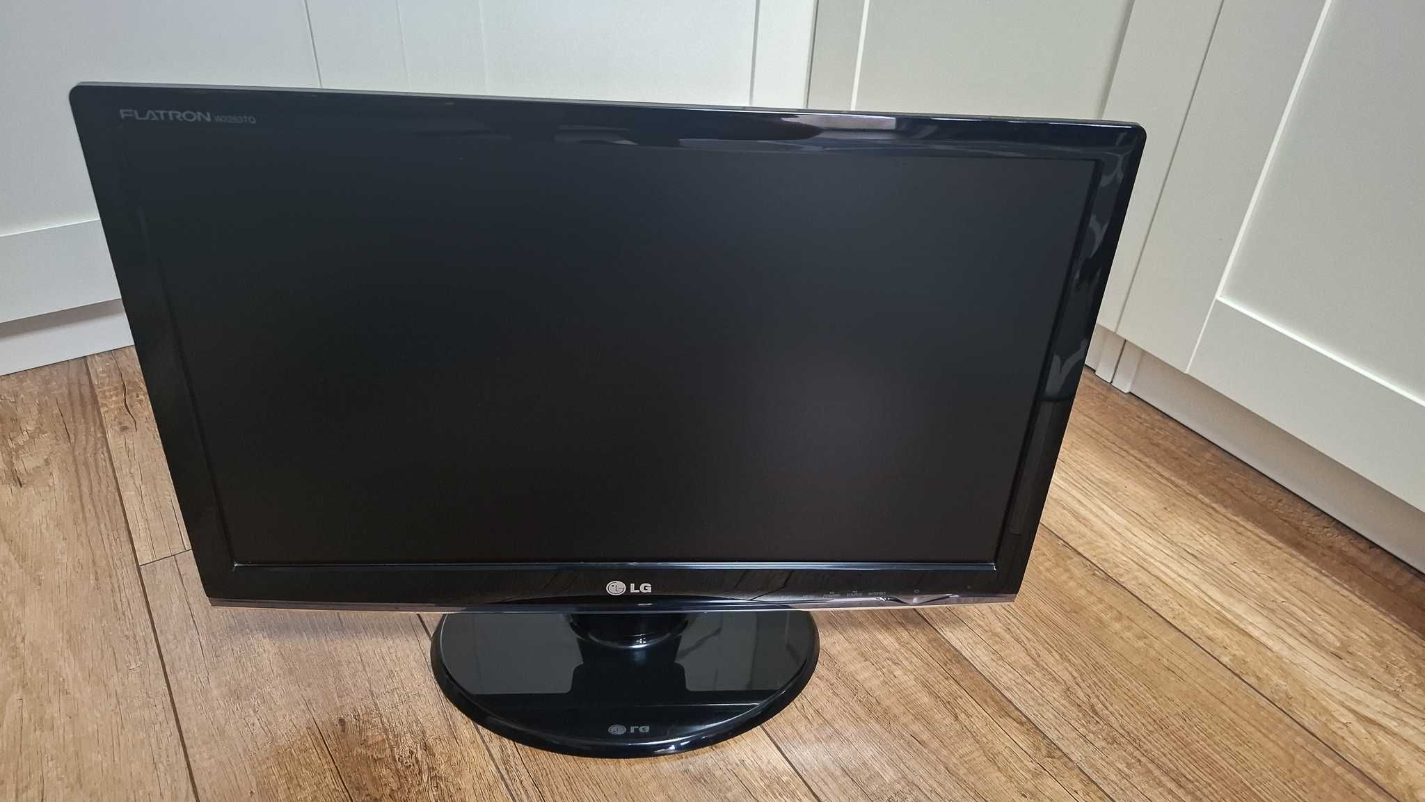 Komputer stacjonarny i5-9, GTX 1650, 32GB Win10 PRO