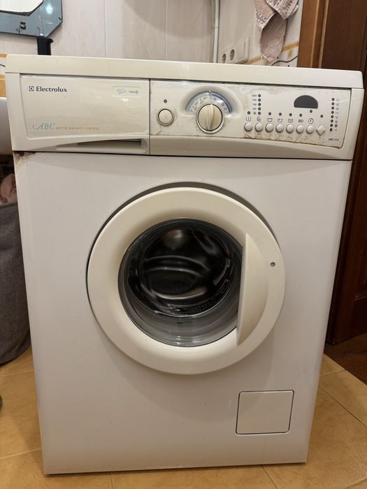 Пральна машина Electrolux