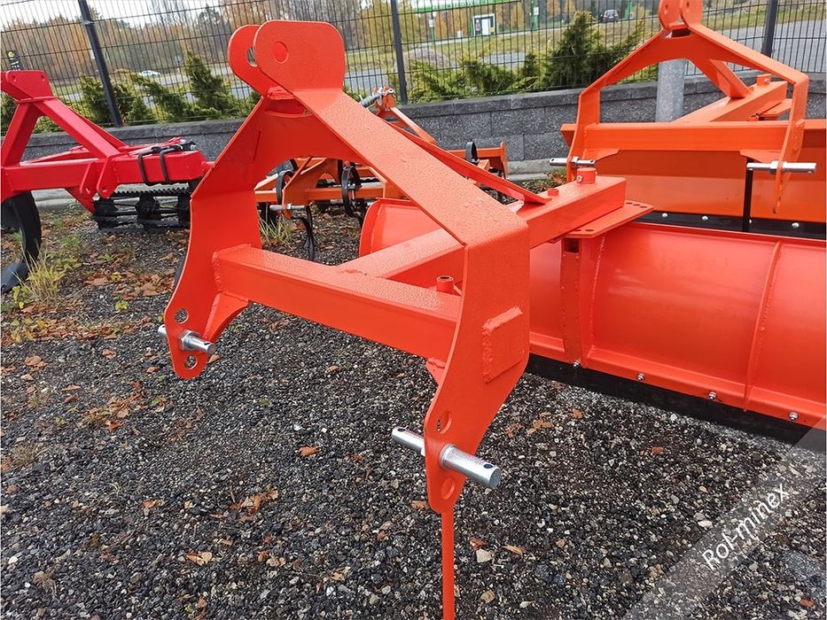 Pług do śniegu WZMOCNIONY obrotowy obracany do Kuboty c360 Transport