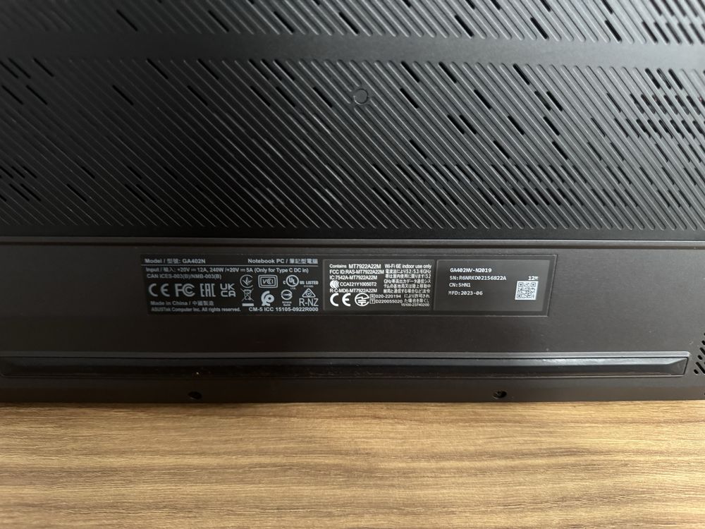 Найлегший Ігровий ноубук ASUS ROG ZEPHYRUS G14/1 TB/QUAD HD з FACE ID