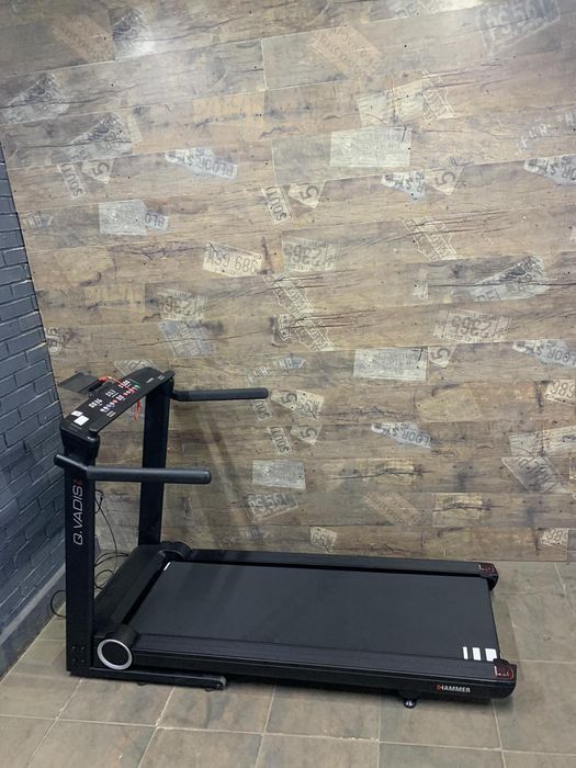 Бігова доріжкаHAMMER Q.VADIS 7.0. Вибір.Доставка .