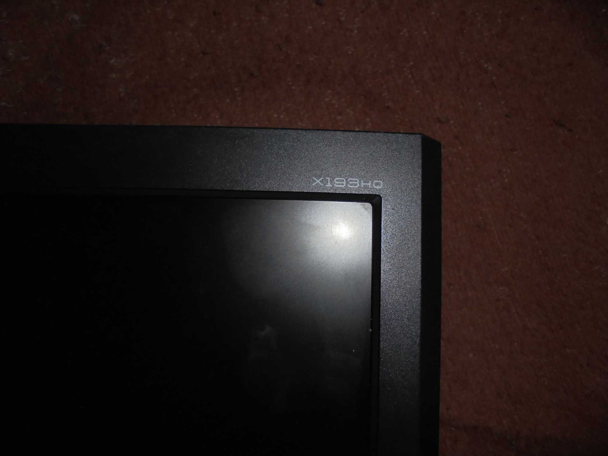 Monitor Acer 19 cali Model X193HQ super stan przewód vga 100 % sprawny