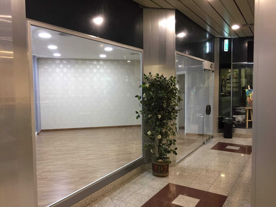 Aluga-se loja p/Estética c/ três Gabinetes