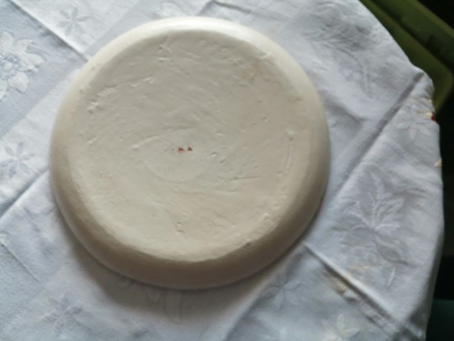 Pratos pintados á mão