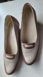 Buty na koturnie Gregor rozmiar 40 nowe