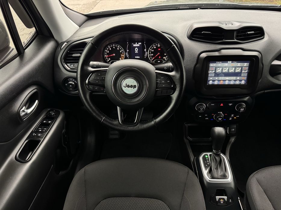 Jeep Renegade 2020 року 2.4 бензин автомат передній привід 79т.км.