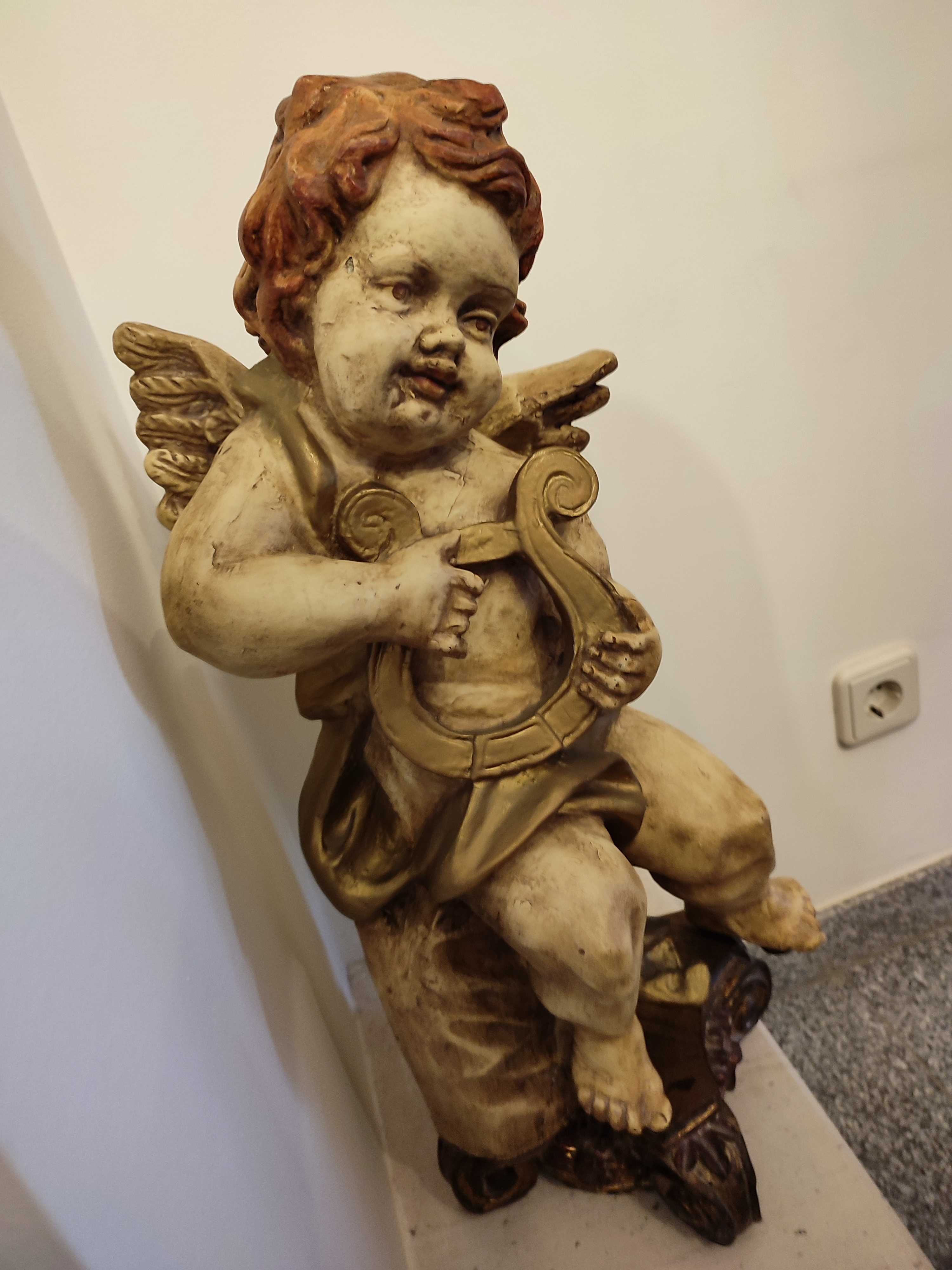 Anjo com arpa sob pianha separada preço do conjunto