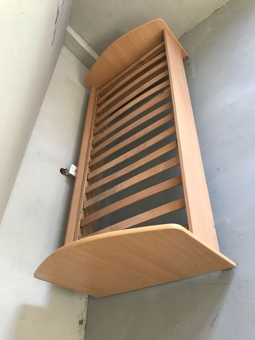 łóżko 90x200 rama + materac 200 x 90