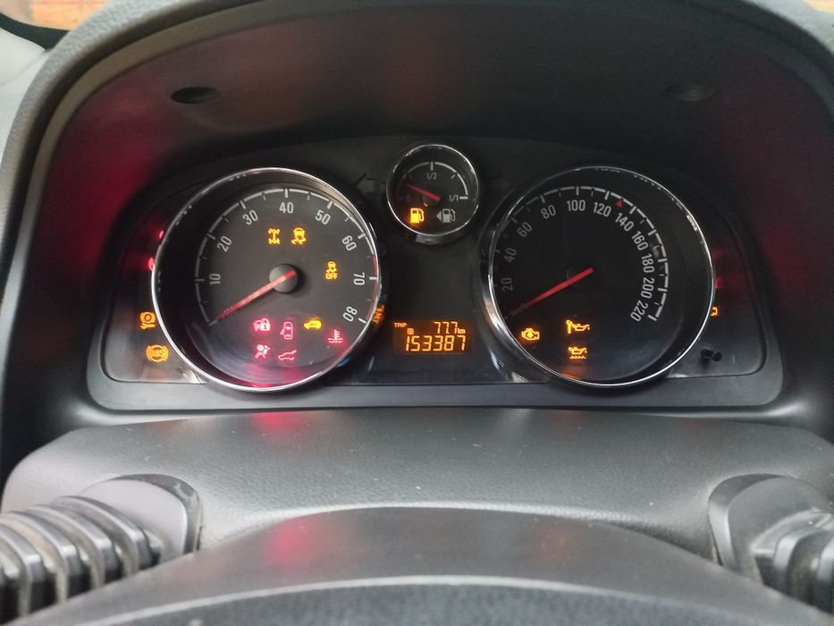 Opel Antara 4x4 2.4i газ4 в (Рідна фарба)