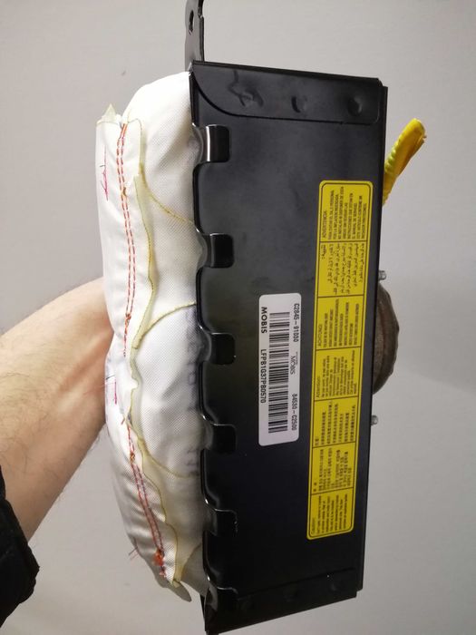 Подушка в торпеду Hyundai Sonata (LF) 2014-2020 USA 84530C2500 (43493)