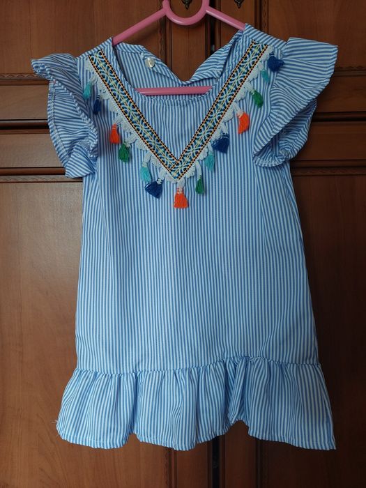 Sukienka na dziewczynkę