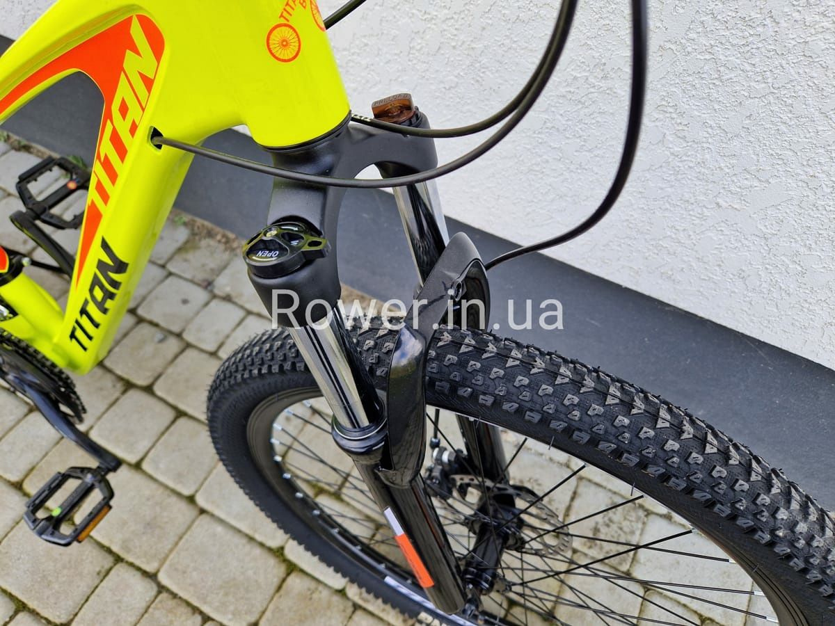 Велосипед XS магнієвий Titan Stricker 26 2024 Рама-14" neon yellow-ora