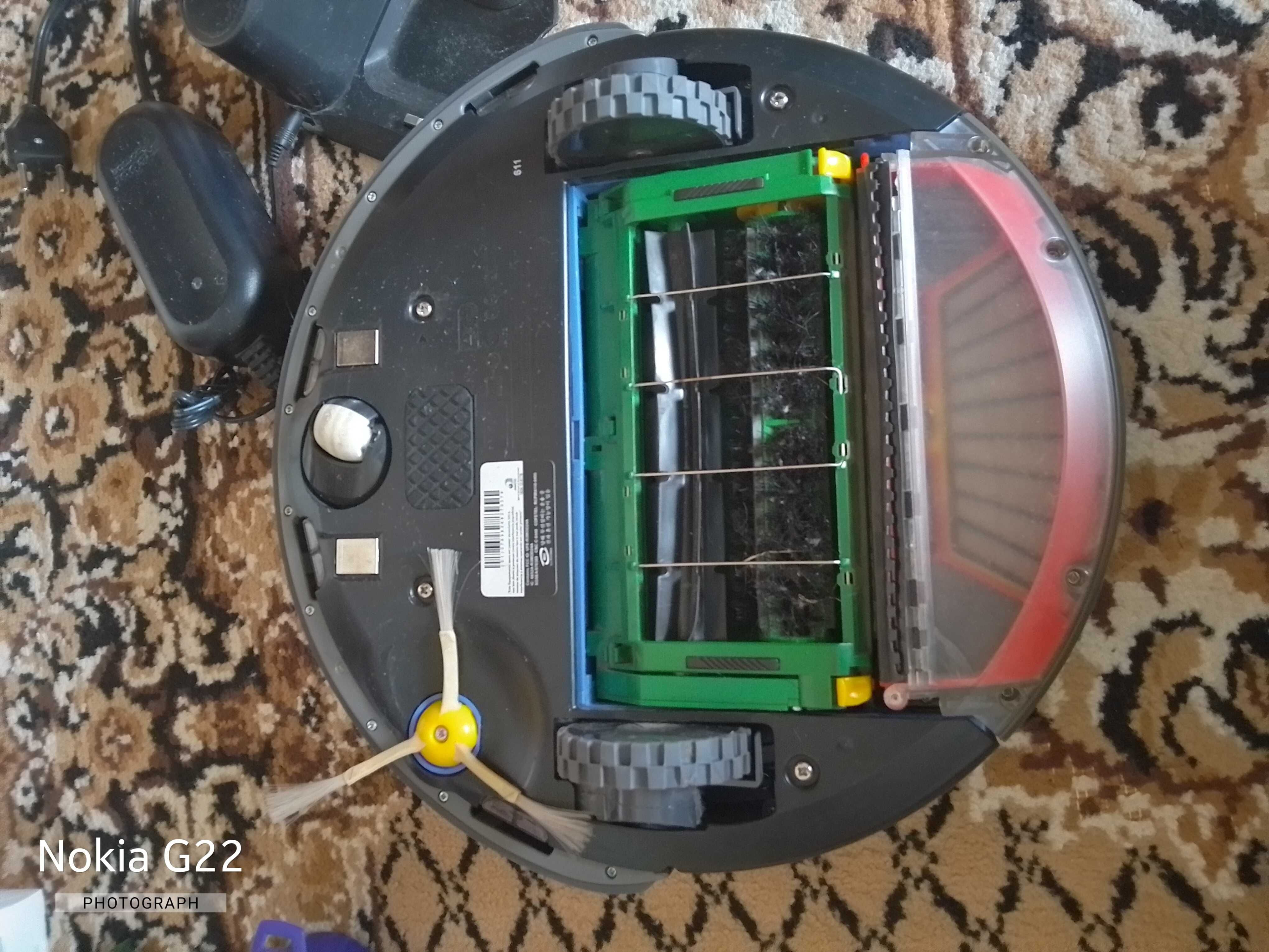 Робот-пилосос Roomba 611