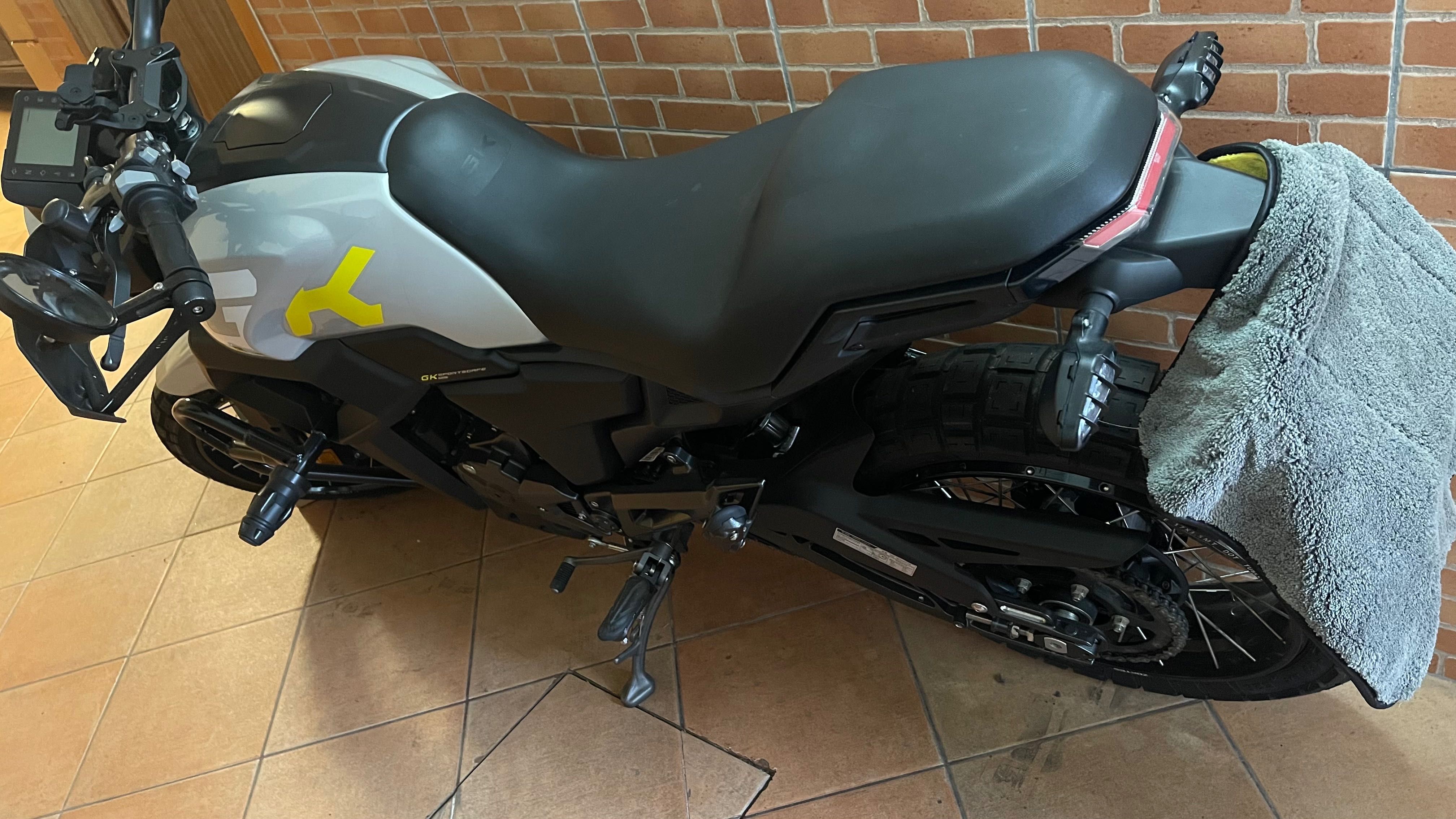 Zontes gk125 como nova com extras e na garantia