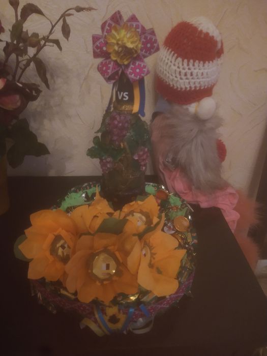 Подарунковий набір з цукерок та коньяку