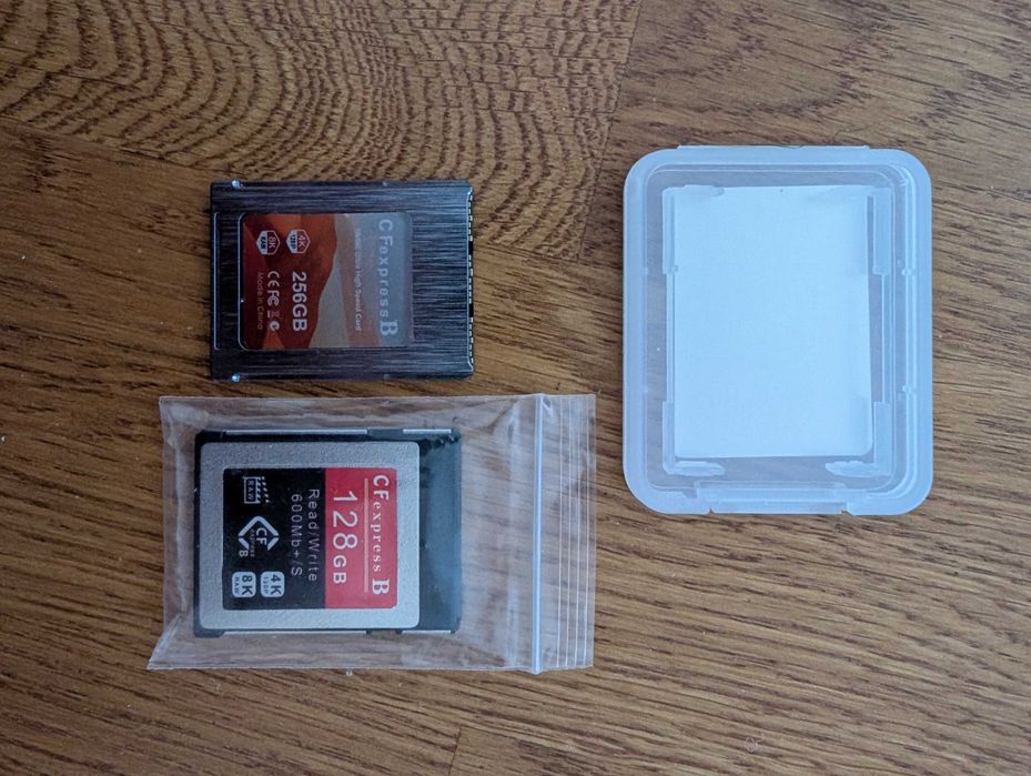 Продам CFexpress card type B