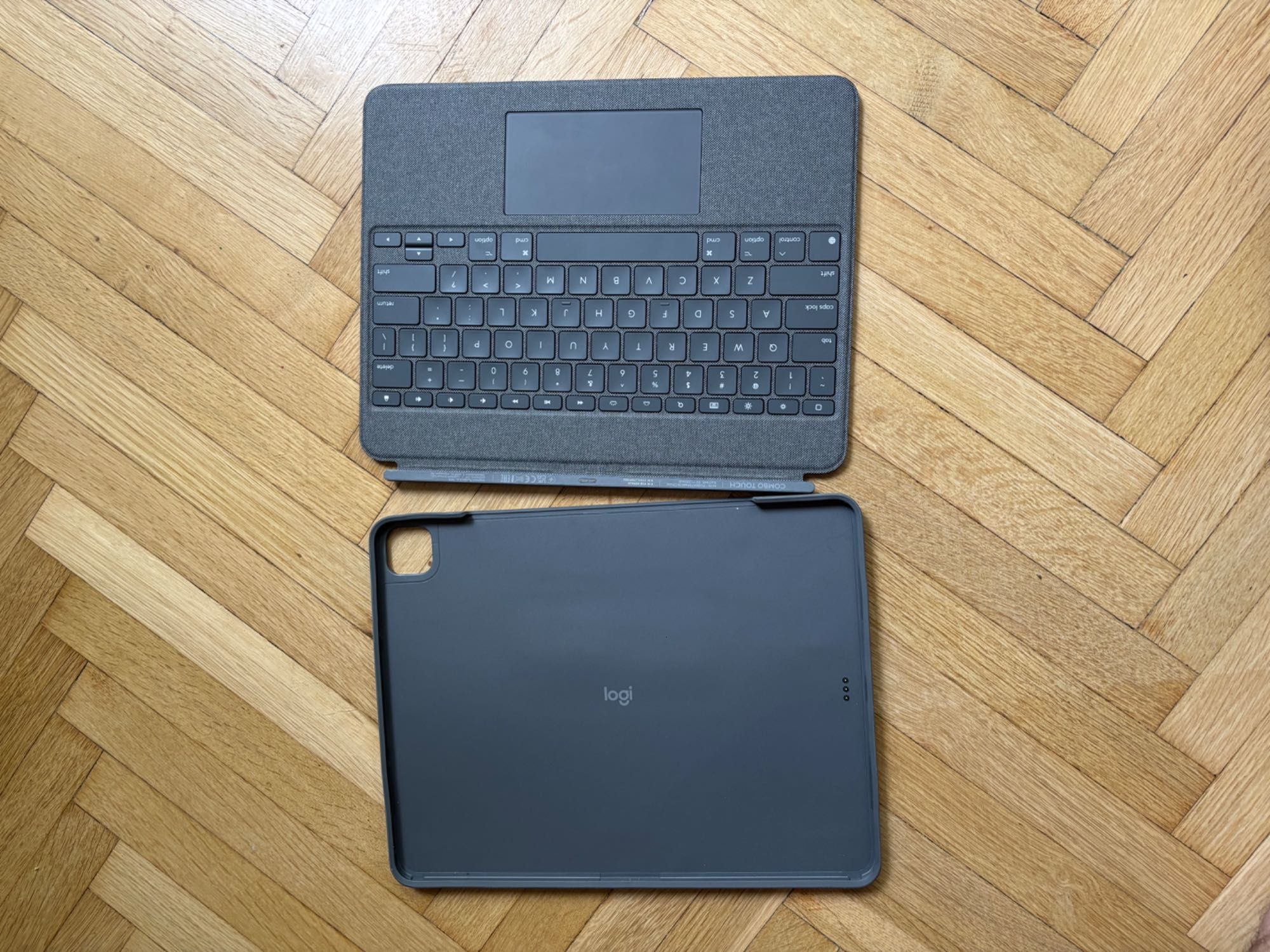Etui Klawiatura Logitech Combo Touch do iPada Pro 12,9 (5. gen)