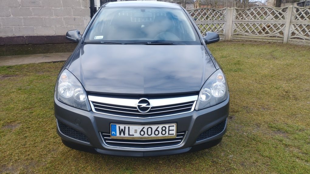 Opel Astra H 1.6 115 km 2012r Salon PL Bardzo Zadbana Prywatne