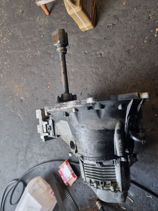 Caixa velocidades citroen xsara picasso 20DM62