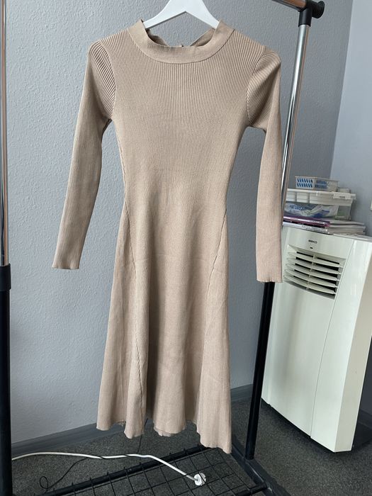 Сукня/плаття в рубчик