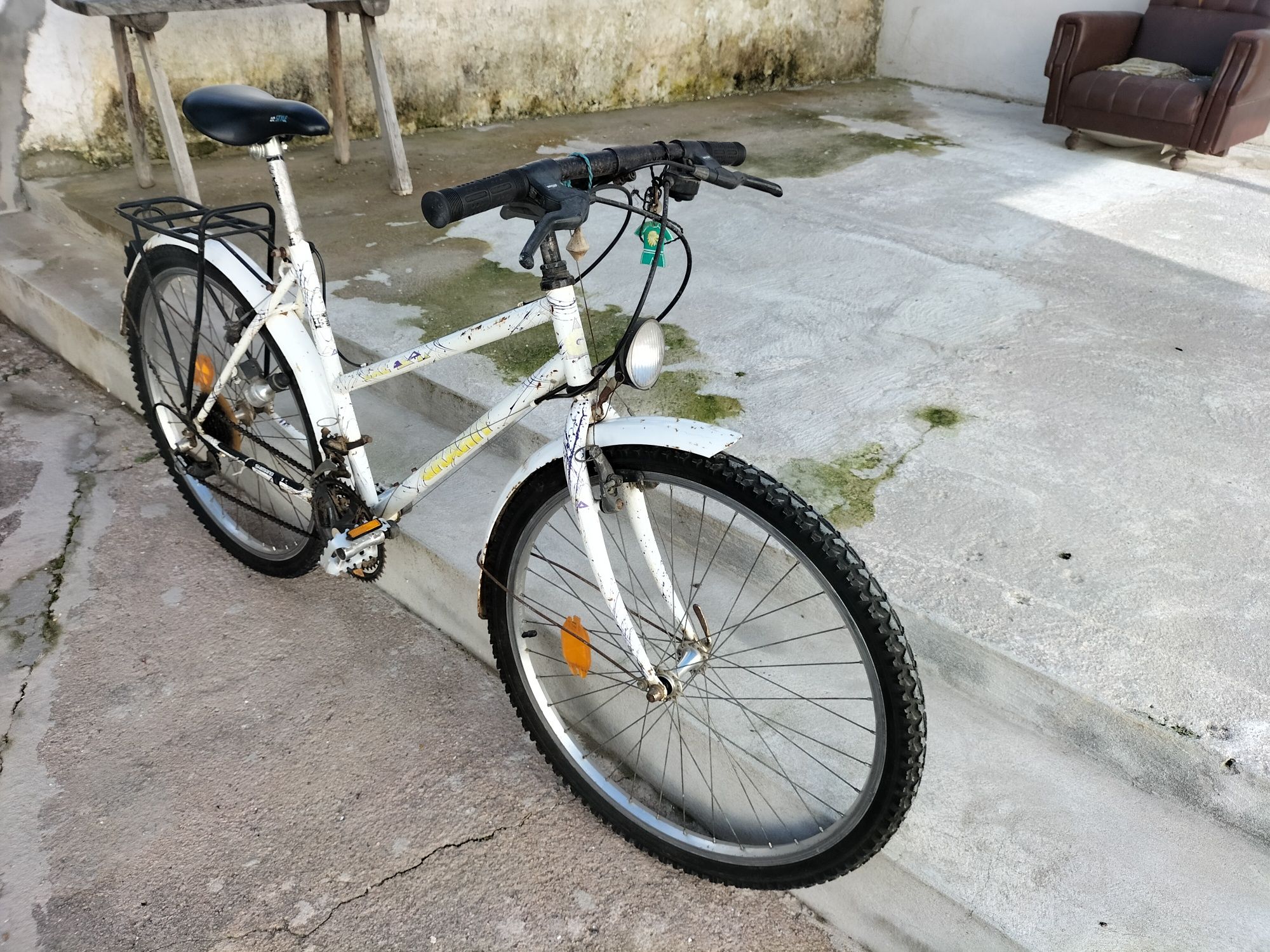 Bicicleta em bom estado