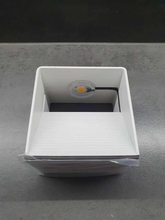 Lampka led ładowana