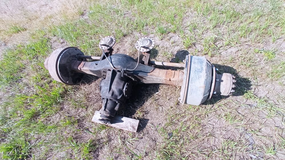 Мост зил 130 , передня балка зил 130