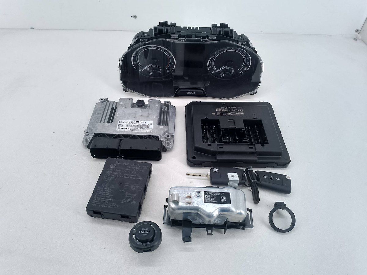 ZESTAW STARTOWY IMMO SKODA KAMIQ 05E907309H  2Q0937090C  2Q0905861A 1.5 TSI